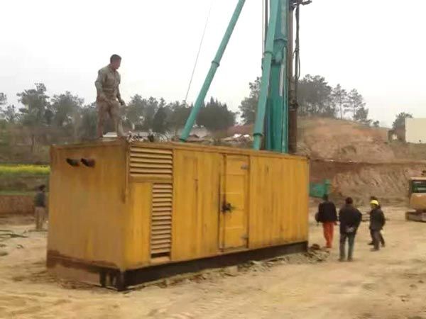 民和如何判断水冷式机油散热器密封件是否需要更换？
